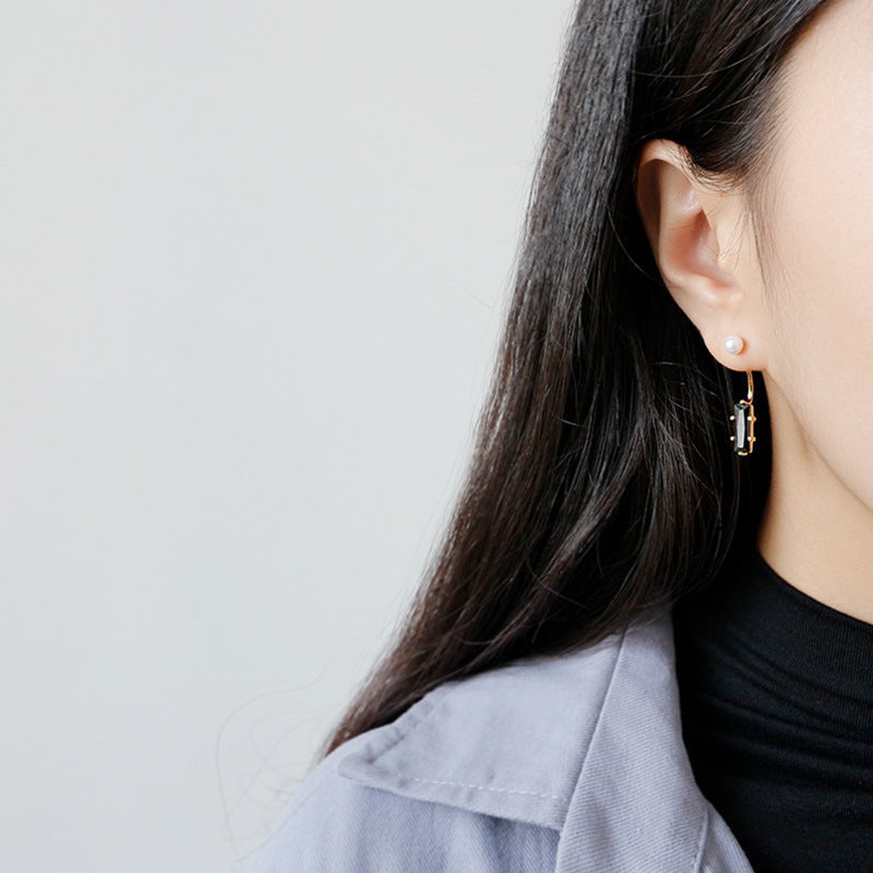 Elegant Shell Pearl Rectangle CZ Geometry 925 Sterling Silver Stud Earring Single