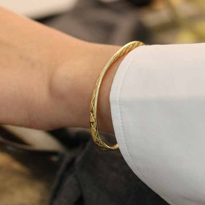 Geometry Diamond Check 925 Sterling Silver Open Bangle