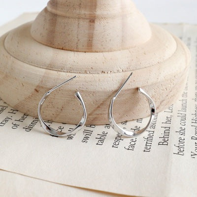 Simple Mobius Twisted 925 Sterling Silver Hoop Earrings